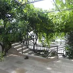 Nela 公寓 耶塞尼采