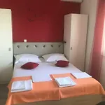 Nela Apartamento *
