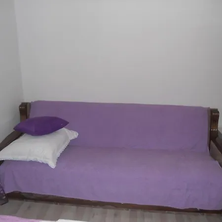 Apartament Nela *